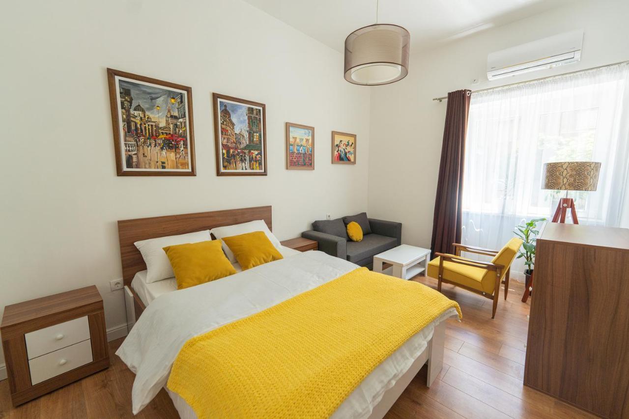 Sleep Hostel Ni Екстериор снимка